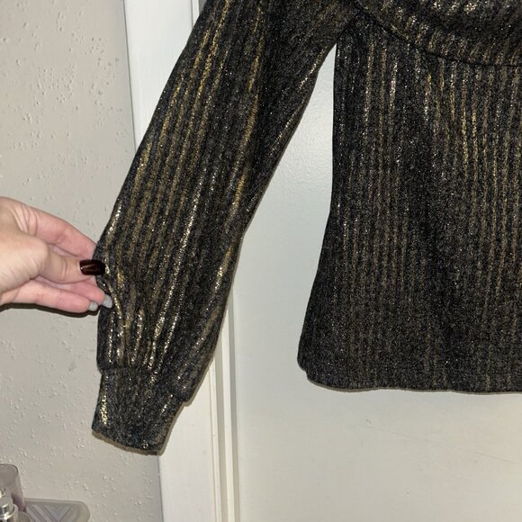 BCBGeneration Black Metallic Striped Off Shoulder Top & Pencil Skirt Set Small - Picture 4 of 12